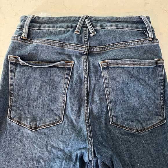 GOOD AMERICAN Size 2 Good Legs Crop - Picture 5 of 6